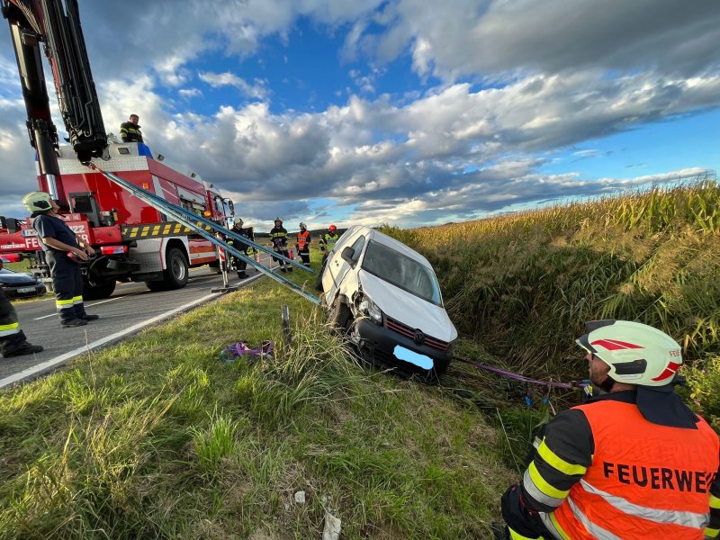 Fahrzeugbergung bei Km 33